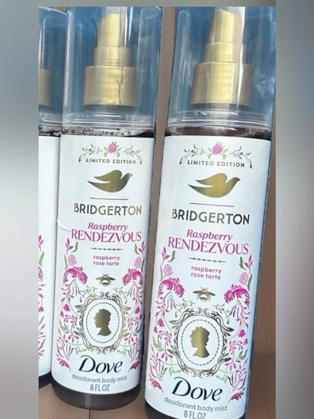 Bridgerton Raspberry Rendezvous Deodorant Body Mist - Pink lot/2